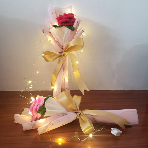 Special Gift for Valentines day : Flower Crochet Rose & 32oz Flip, Sip & Go